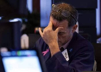El mercado bursátil de EEUU se desploma tras el informe sobre empleo