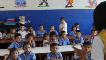 Alertan sobre la militarización de la educación en El Salvador