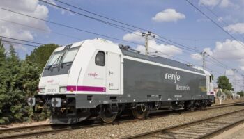 Sindicato Ferroviario: «Nuevo despropósito en el grupo RENFE ¿Pero es que no hay nadie al volante?»