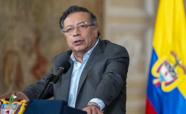 Petro manifiesta su rechazo frontal al intervencionismo de Estados Unidos en la zona