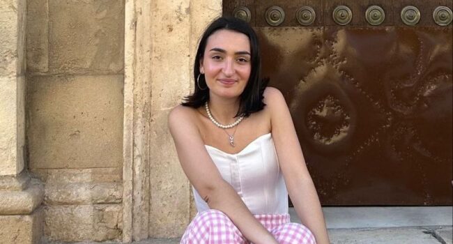 Elisa Fernández Guzmán, Premio Nacional de Poesía Joven ‘Miguel Hernández’ 2025