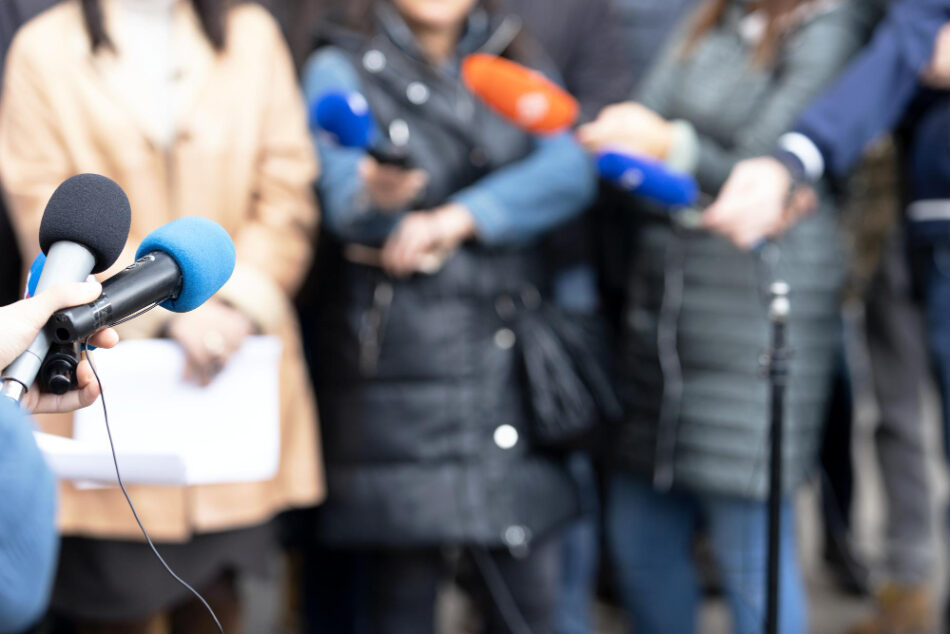 La Agrupación de Periodistas de UGT denuncia los ataques a RTVE y reclama respeto a la independencia de los periodistas