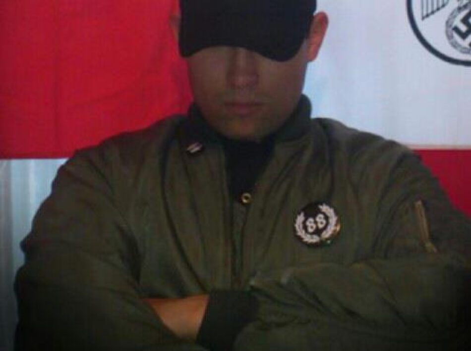 Brutal agresión fascista a un militante comunista en León