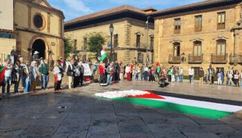 Celebran acto en Uvieu “Las niñas y niños palestinos importan”