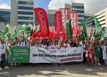 Miles de trabajadores de Sanidad reclaman un “Estatuto Marco para avanzar” que ponga en valor a profesionales y pacientes