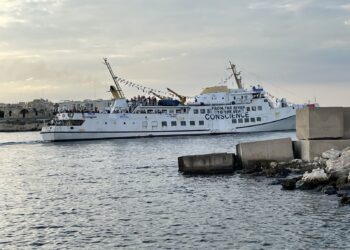 El barco Conscience de la Flotilla de la Libertad zarpa hacia Gaza