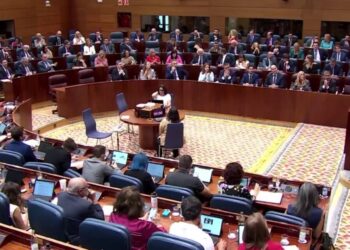 La FRAVM pide a la presidenta Ayuso que abandone la confrontación con otras administraciones y se centre en los problemas reales de los madrileños y madrileñas