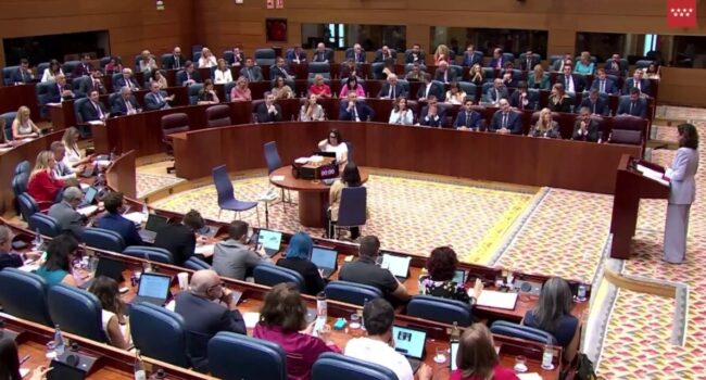 La FRAVM pide a la presidenta Ayuso que abandone la confrontación con otras administraciones y se centre en los problemas reales de los madrileños y madrileñas