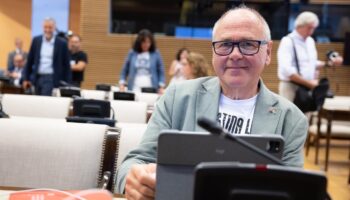 Fèlix Alonso denuncia en el Congreso la “política de abusos y chantaje” de Ryanair que “entiende la negociación y la comunicación como matonismo de pista”
