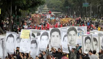 México conmemora el 11 aniversario de la desparición de los estudiantes de Ayotzinapa
