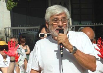 Sanitarios españoles se concentran en homenaje a los sanitarios de Gaza