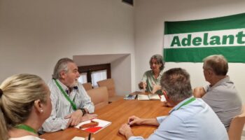 Adelante Andalucía denuncia el colapso de las listas de espera en dependencia y pide un plan de choque