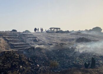 APDHA denuncia la desatención institucional ante un nuevo incendio en los asentamientos de Huelva