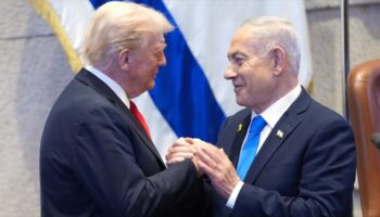 Trump amenaza con autorizar a Israel a “regresar a Gaza”