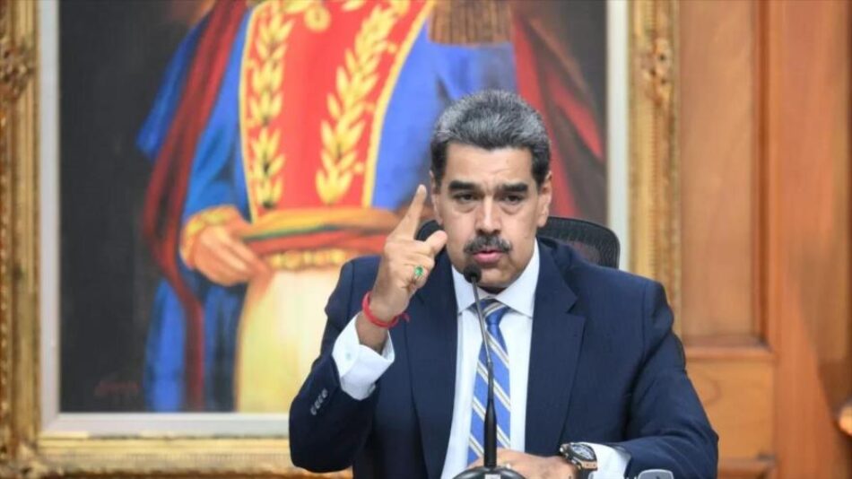 Maduro anuncia ejercicio popular-militar para afinar defensa territorial
