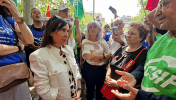 La presión sindical lleva a Defensa a aprobar un crédito extraordinario para aplicar una mejora salarial al personal laboral