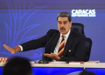 “No se hagan los locos”: Maduro informó a EEUU sobre atentado a su embajada