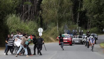 As detidas na volta ciclista no Corgo (Lugo), que terán que declarar en decembro, fan un chamado
