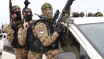Brigadas Al-Quds: Resistencia mantendrá dedo en gatillo ante enemigo
