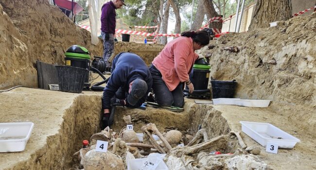 Las labores de exhumación concluyen en dos fosas de Ejea