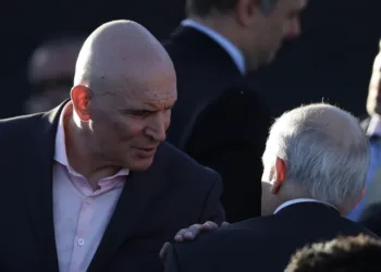 Renuncia en medio de escándalo narco principal candidato de Milei, Luis Espert