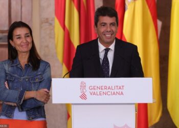 Aitana Mas: “Los reiterados problemas de pago de la Generalitat demuestran una vez más que la mala gestión y la incompetencia se han instalado en Hacienda”