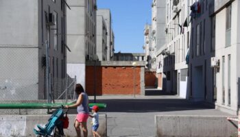 La pobreza repunta en la Comunidad de Madrid, mientras mejora en el conjunto de España