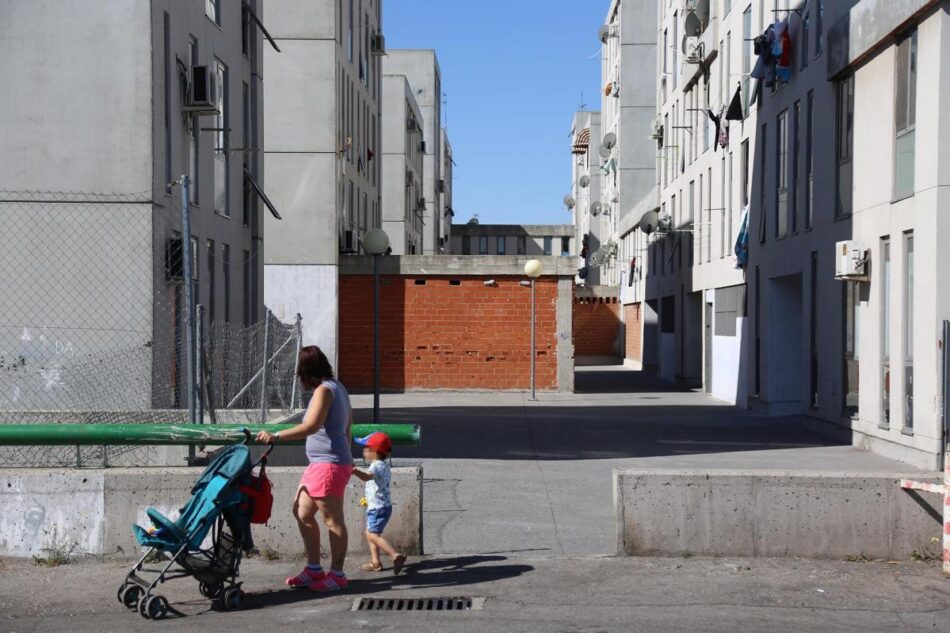 La pobreza repunta en la Comunidad de Madrid, mientras mejora en el conjunto de España