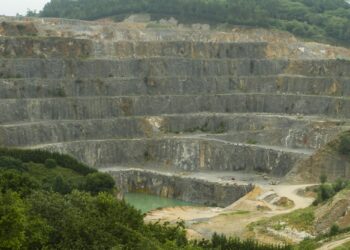 Se presentan más de 700 alegaciones en contra de la construcción de una planta de asfalto en Santa Marina de Piedramuelle (Oviedo)