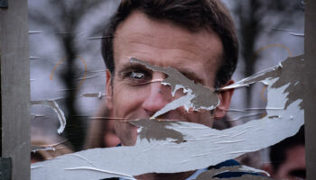 Analizan en Francia admisibilidad de moción para destituir a Emmanuel Macron
