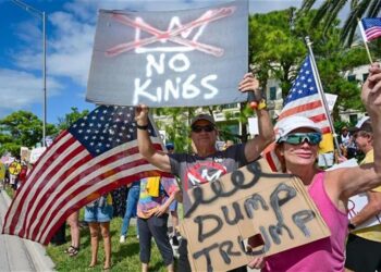 Nuevas protestas contra Trump inundan las calles de Estados Unidos