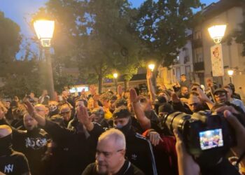 Diputados de Izquierda Unida exigen al Congreso que impulse la disolución de la organización fascista Núcleo Nacional