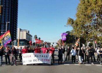 Comienza en Barcelona la manifestación de trabajadores del metal para pedir un nuevo convenio