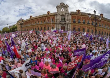 Rubén Sánchez: «¿Cómo puede ridiculizar el portavoz parlamentario del PP andaluz las movilizaciones por el escándalo de las mamografías?»