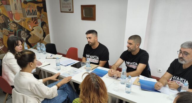 Esquerda unida defende que a protección á infancia e xuventude debe estar no centro das políticas sociais do Xunta