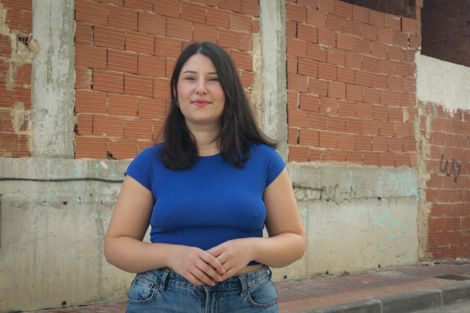 La Red de Jóvenes de Izquierda Unida-Verdes denuncia el modelo de “vivienda asequible” del Gobierno Regional: “A lo que López Miras llama asequible, nosotras lo llamamos imposible”