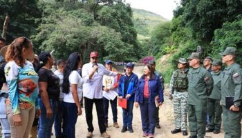 Maduro anuncia Brigadas Internacionales para defender Venezuela