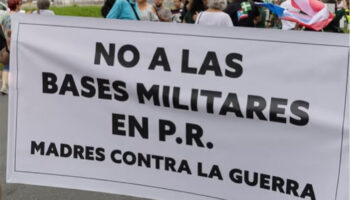 Protestas en Puerto Rico reclaman el fin de la presencia militar de Estados Unidos