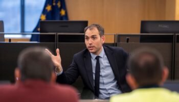 El PSOE une su abstención a la radical negativa de PP y Vox que tumba en el Congreso la iniciativa impulsada por IU para ampliar el parque de vivienda pública y destinarle el 2% del PIB
