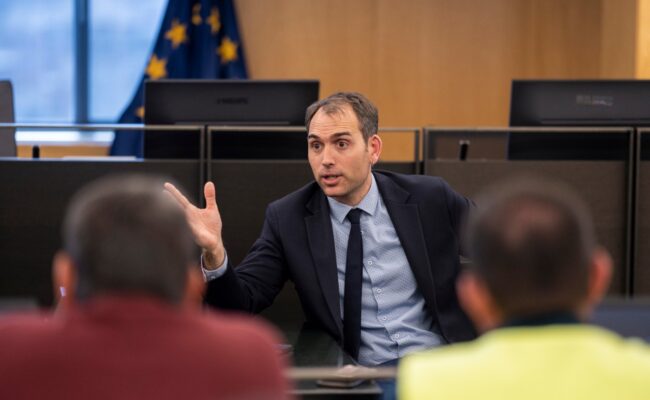 El PSOE une su abstención a la radical negativa de PP y Vox que tumba en el Congreso la iniciativa impulsada por IU para ampliar el parque de vivienda pública y destinarle el 2% del PIB