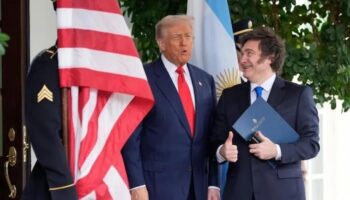 Milei regresa a una Argentina confundida sobre la ayuda de EEUU