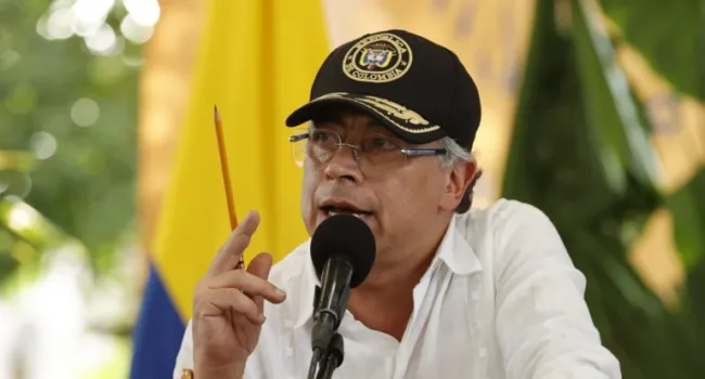 Petro a Trump: Explíqueme por qué ayudó a asesinar un humilde pescador colombiano