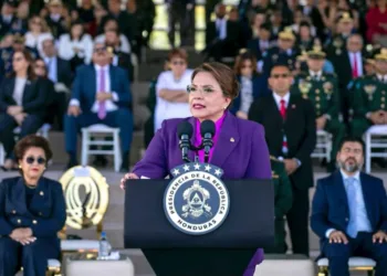 Gobierno de Honduras activa a las FF.AA. para frenar «golpe electoral»