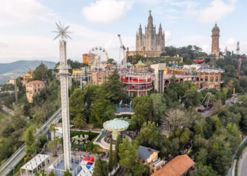 El comitè de treballadores del Parc d’Atraccions Tibidabo desconvoca la vaga després d’un acord amb avenços parcials i demana més compromís social a BSM i a l’Ajuntament de Barcelona