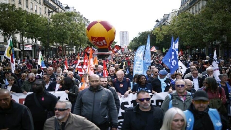 Protestan en Francia contra políticas de recortes presupuestarios del Gobierno