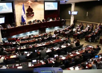 Denuncian en Honduras intento de Golpe parlamentario
