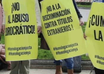 Homologación Justa Ya denuncia la venta ilegal de citas telefónicas y la inacción del Ministerio
