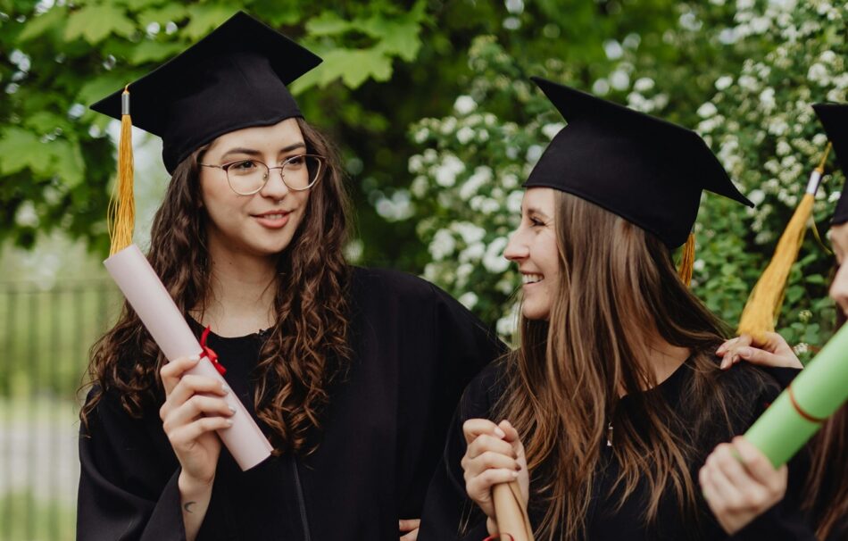 Cómo obtener un título universitario oficial en España