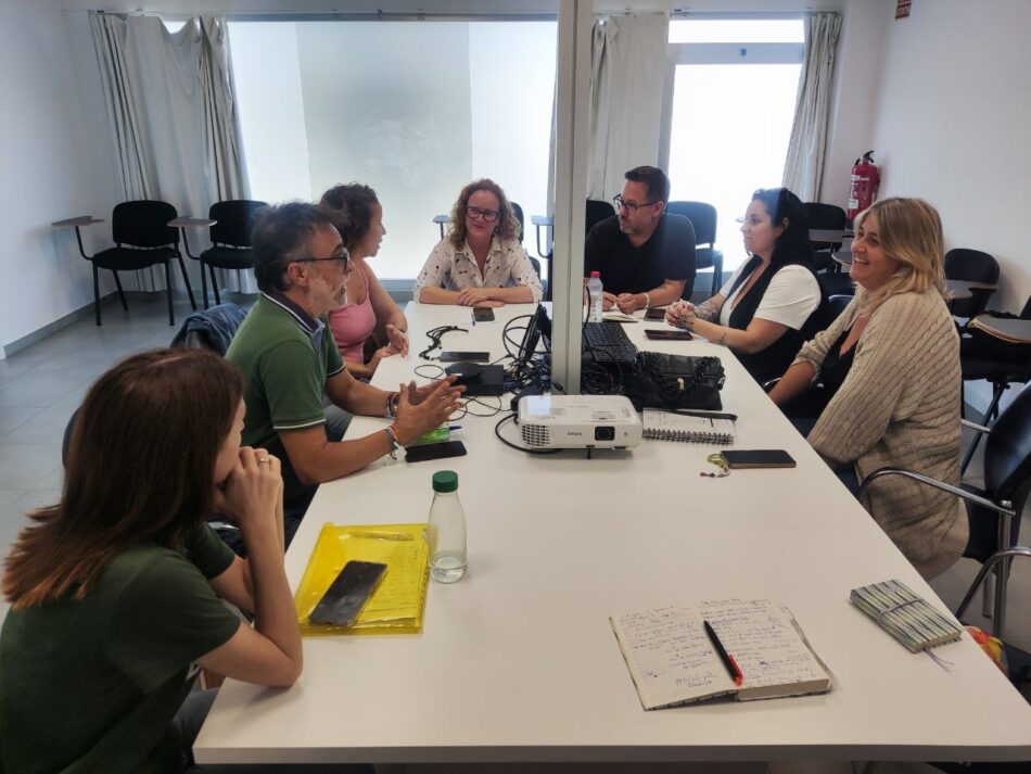 Adelante Andalucía llevará al Parlamento la amenaza de ERE en The Phone House en Jerez