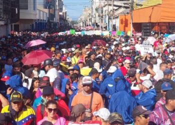 Venezuela: Movilizaciones masivas rechazan amenazas militares desde Trinidad y Tobago